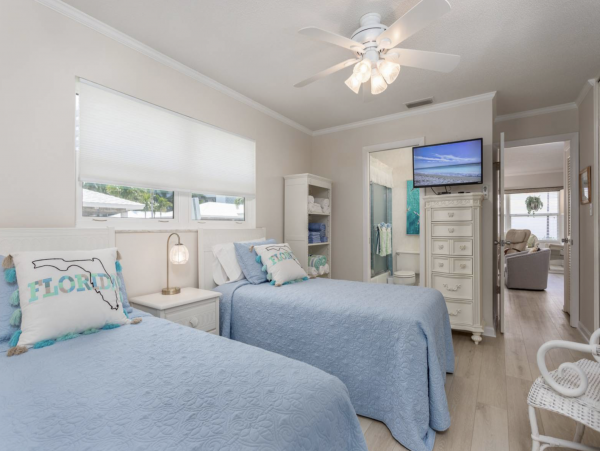 Siesta Key Beachfront Two Bedroom Vacation Condo